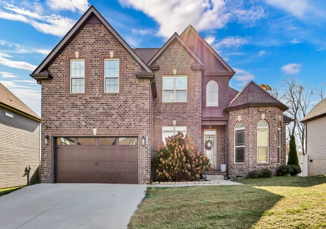 Photo 2 of Single family home for sale at 106 David Keith Ln, Clarksville, TN 37042 | MLS# 3035518 | Listing updated on 2026-08-15