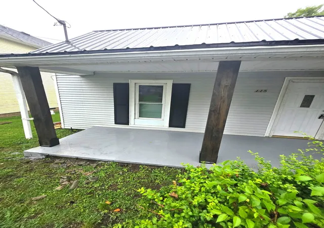 Homes for sale in Mount Pleasant, TN | 115 Union St, Mount Pleasant, TN 38474 | MLS# 3036216