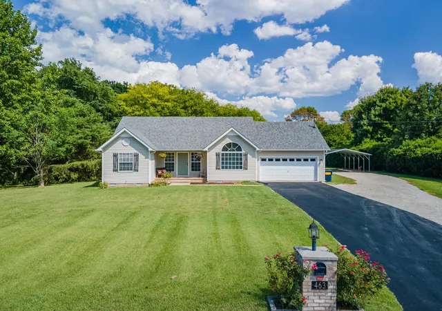 Photo 1 of Single family home for sale at 463 White Oak Trl, Spring Hill, TN 37174 | MLS# 3542410 | Listing updated on 2026-09-26