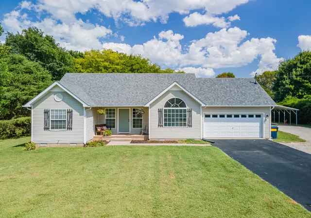 Photo 4 of Single family home for sale at 463 White Oak Trl, Spring Hill, TN 37174 | MLS# 3542410 | Listing updated on 2026-09-26