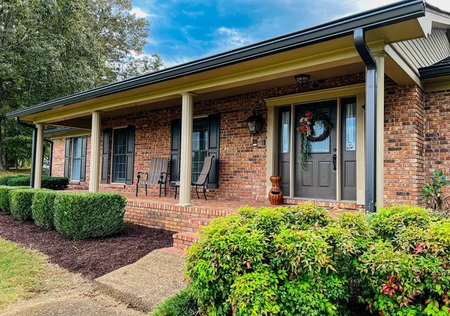 Photo 1 of Single family home for sale at 115 Lakeview Trl, Mc Minnville, TN 37110 | MLS# 3037673 | Listing updated on 2026-02-16