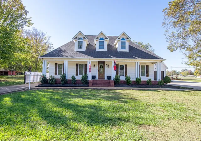 1st image of 635 Patterson Rd, Savannah, TN 38372 | MLS# 3043456