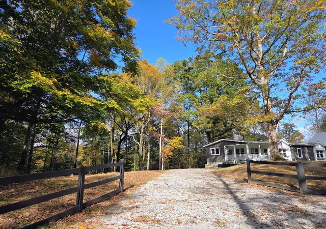 2nd image of 816 Gibbs Rd, Ashland City, TN 37015 | MLS# 3039005