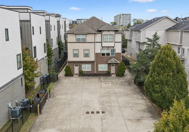 1st image of 1722d 14th Ave S #D, Nashville, TN 37212 | MLS# 3041710
