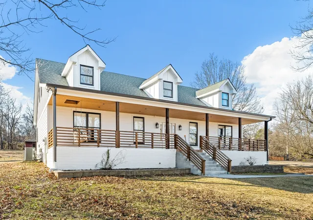 Photo 1 of Single family home for sale at 910 Corinth Rd, Mount Juliet, TN 37122 | MLS# 3038296 | Listing updated on 2026-04-06