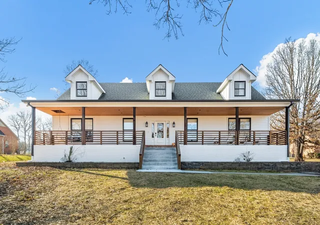 Photo 2 of Single family home for sale at 910 Corinth Rd, Mount Juliet, TN 37122 | MLS# 3038296 | Listing updated on 2026-04-06