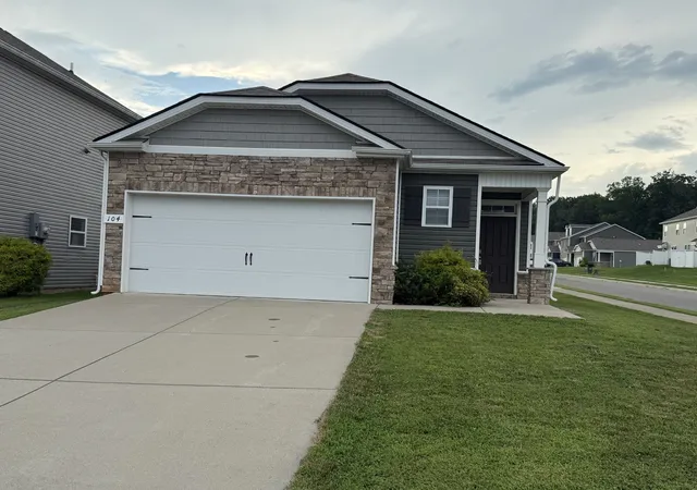 Homes for sale in Ashland City, TN | 104 Victory Cir N, Ashland City, TN 37015 | MLS# 3178013