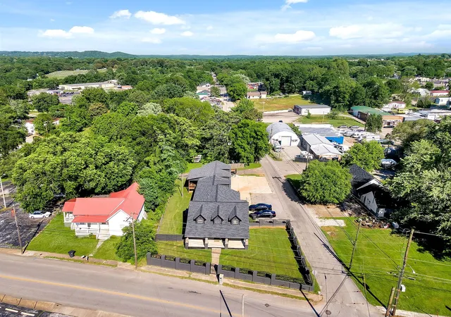 2nd image of 1513 Highland Ave, Columbia, TN 38401 | MLS# 3038564