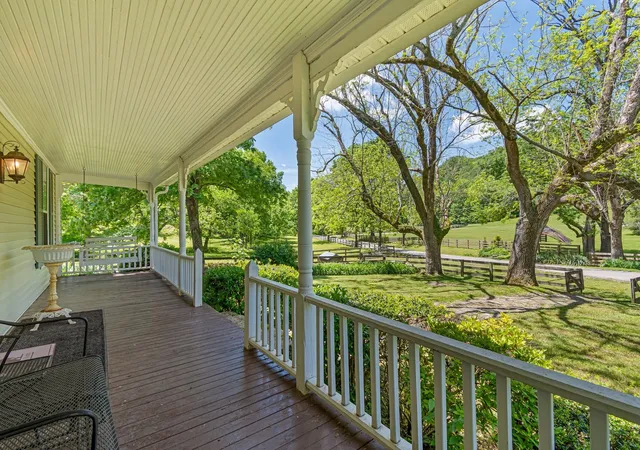 Homes for sale in Lynnville, TN | 4923 Blue Creek Rd, Lynnville, TN 38472 | MLS# 3038915