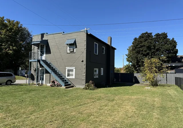 3rd image of 500 Church St, Dickson, TN 37055 | MLS# 3041968