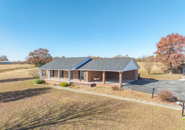 2nd image of 3811 Hwy 52 E, Bethpage, TN 37022 | MLS# 3045163