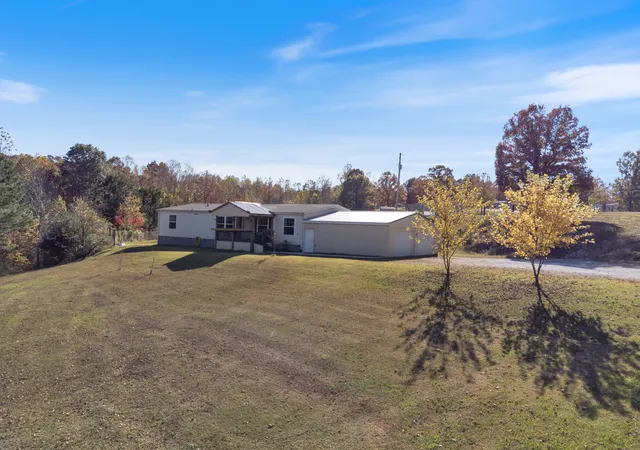 Homes for sale in Waverly, TN | 381 Baker Ridge Rd, Waverly, TN 37185 | MLS# 3042747