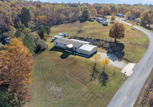 Homes for sale in Waverly, TN | 381 Baker Ridge Rd, Waverly, TN 37185 | MLS# 3042747