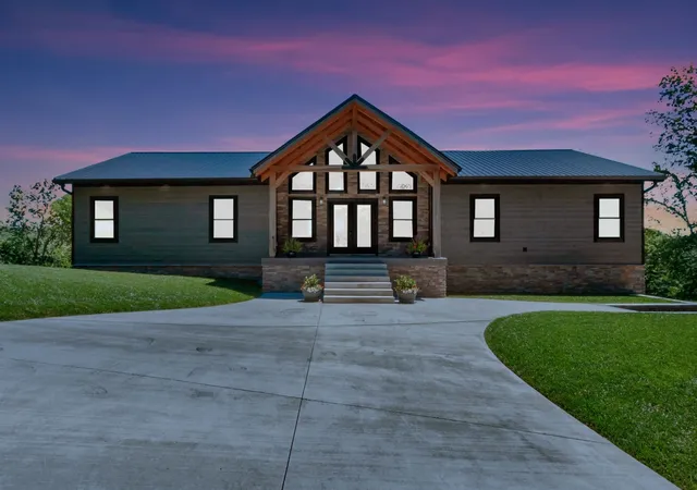 Photo 2 of Single family home for sale at 1055 Hunters Landing Ln, Smithville, TN 37166 | MLS# 3171528 | Listing updated on 2026-05-16