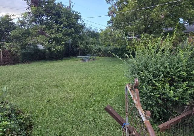 Photo 2 of Single family home for sale at 1509 Ragan St, Memphis, TN 38106 | MLS# 3041571 | Listing updated on 2025-11-06