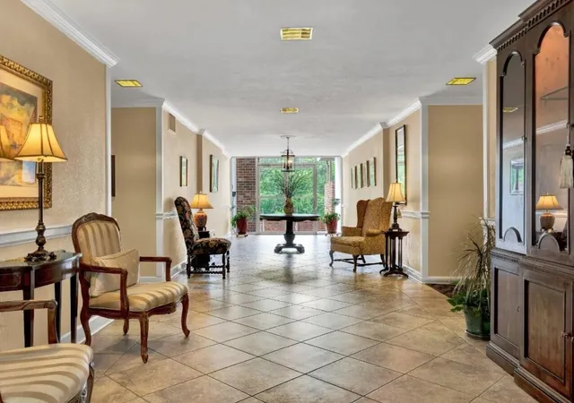 Photo 3 of Condo for sale at 1414 Continental Dr #302, Chattanooga, TN 37405 | MLS# 3041624 | Listing updated on 2026-09-22