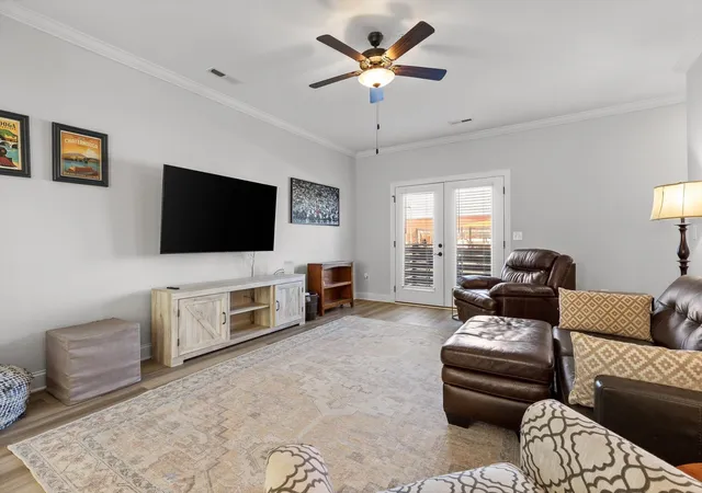Photo 2 of Townhouse for sale at 1966 Mitchell Avenue, Chattanooga, TN 37408 | MLS# 3041702 | Listing updated on 2025-12-05