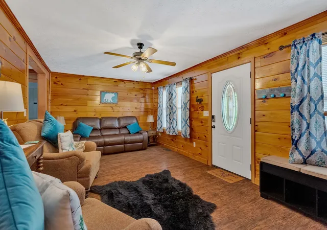 Homes for sale in Jamestown, TN | 114 Ashley Rd, Jamestown, TN 38556 | MLS# 3042562