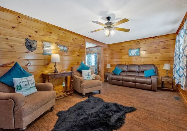 Homes for sale in Jamestown, TN | 114 Ashley Rd, Jamestown, TN 38556 | MLS# 3042562