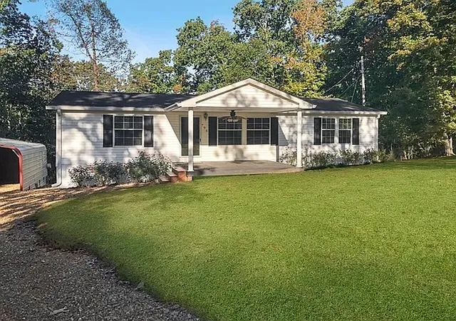 Manufactured home for sale at 796 Brownfield Rd, Dover, TN 37058 | MLS# 3612060