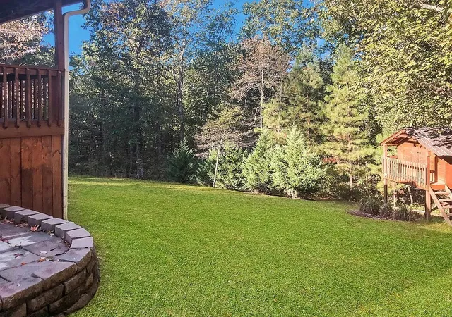 Photo 3 of Manufactured home for sale at 796 Brownfield Rd, Dover, TN 37058 | MLS# 3612060 | Listing updated on 2026-10-07