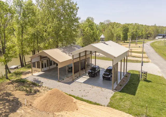 Homes for sale in Clifton, TN | 369 Duck Blind Rd, Clifton, TN 38425 | MLS# 3043172
