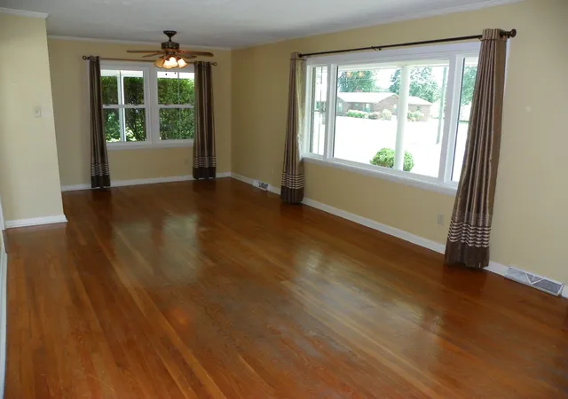 image of 202 Gillen Dr, Sparta, TN 38583 | MLS# 3043495