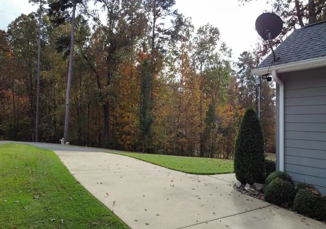 Photo 3 of Single family home for sale at 120 Chval Dr, Counce, TN 38326 | MLS# 3181409 | Listing updated on 2026-09-21
