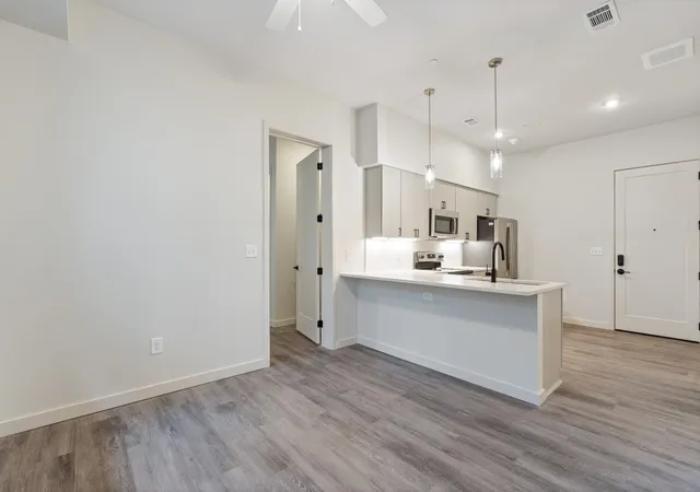 3rd image of 1014 16Th Avenue S #302, Nashville, TN 37212 | MLS# 3224343