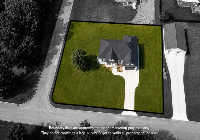 Photo 3 of Single family home for sale at 174 Cardinal Est Dr, Lexington, TN 38351 | MLS# 3045035 | Listing updated on 2026-10-08