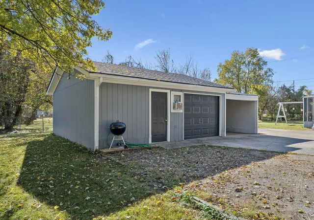 Photo 35 of Single family home for sale at 6002 Creekmont Dr, Murfreesboro, TN 37129 | MLS# 3045456 | Listing updated on 2026-09-08