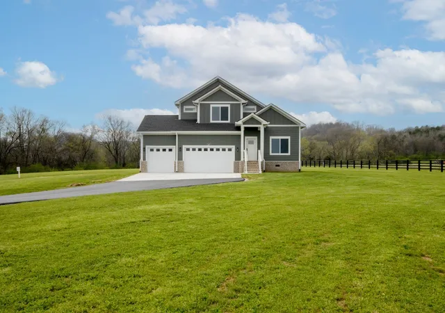 Homes for sale in Mount Pleasant, TN | 3327 Booker Ridge Rd, Mount Pleasant, TN 38474 | MLS# 3046688