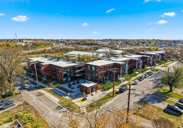 2nd image of 2140 Byrum Ave, Nashville, TN 37203