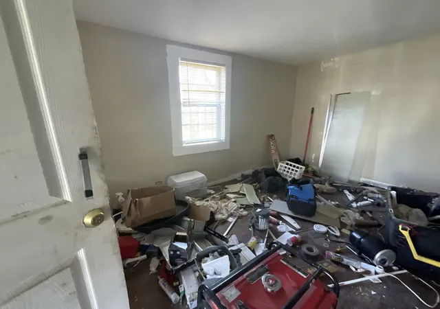 Photo 2 of Single family home for sale at 1373 South Ave, Memphis, TN 38106 | MLS# 3045823 | Listing updated on 2025-11-24