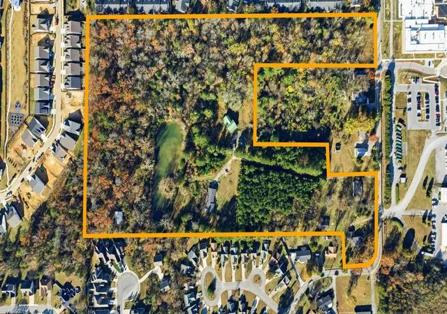 Photo 2 of Land for sale at 7610 Standifer Gap Road, Chattanooga, TN 37421 | MLS# 3045974 | Listing updated on 2026-04-30