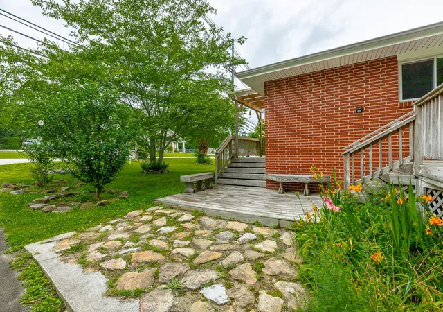Homes for sale in Signal Mountain, TN | 2804 Taft Hwy, Signal Mountain, TN 37377 | MLS# 3046038