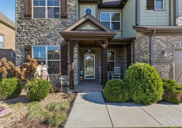 2nd image of 1167 Batbriar Rd, Murfreesboro, TN 37128 | MLS# 3051681