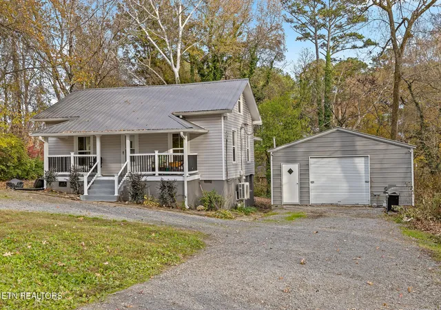 Homes for sale in Etowah, TN | 795 Athens Pike, Etowah, TN 37331 | MLS# 3243013