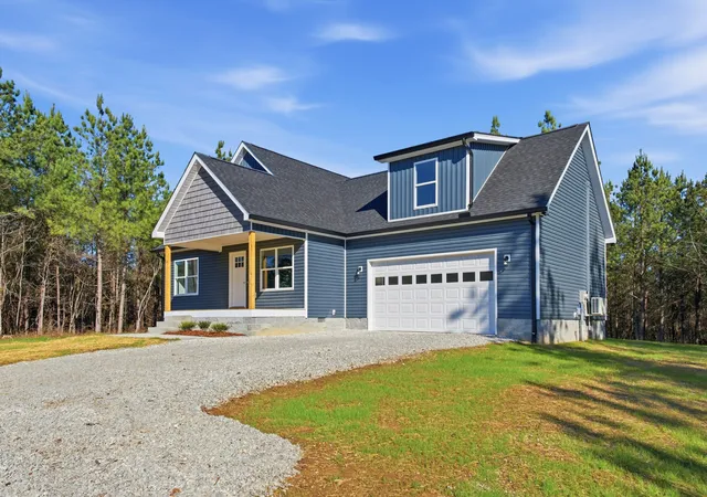 Photo 1 of Single Family Residence at 3763 Highway 231, Erin, TN 37061 | MLS# 3046328 | | Sold on 2026-03-17
