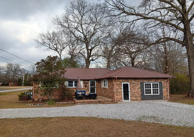 2nd image of 1203 Edgewood Dr, Manchester, TN 37355 | MLS# 3046698