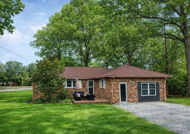 1st image of 1203 Edgewood Dr, Manchester, TN 37355 | MLS# 3046698