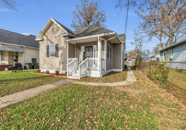 Homes for sale in Chattanooga, TN | 1607 E 14th Street, Chattanooga, TN 37404 | MLS# 3046775