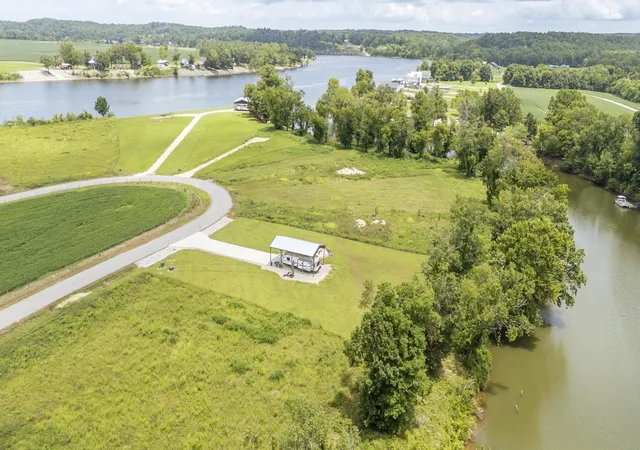 Photo 3 of Land for sale at 6425 Cravens Rd, Savannah, TN 38372 | MLS# 3047133 | Listing updated on 2026-08-29