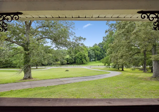 Photo 4 of Single family home for sale at 1733 Belotes Fry Rd, Lebanon, TN 37087 | MLS# 3051411 | Listing updated on 2026-09-04