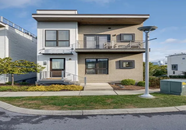 34th image of 1003 11th Ave S, Nashville, TN 37203 | MLS# 3047268