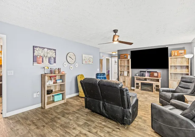 Photo 3 of Single family home for sale at 2960 West Hvn Dr, Cookeville, TN 38501 | MLS# 3048705 | Listing updated on 2026-05-30
