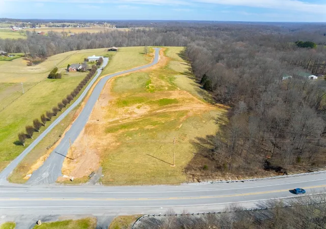 1st image of 0 Hwy 52, Lafayette, TN 37083 | MLS# 3047998