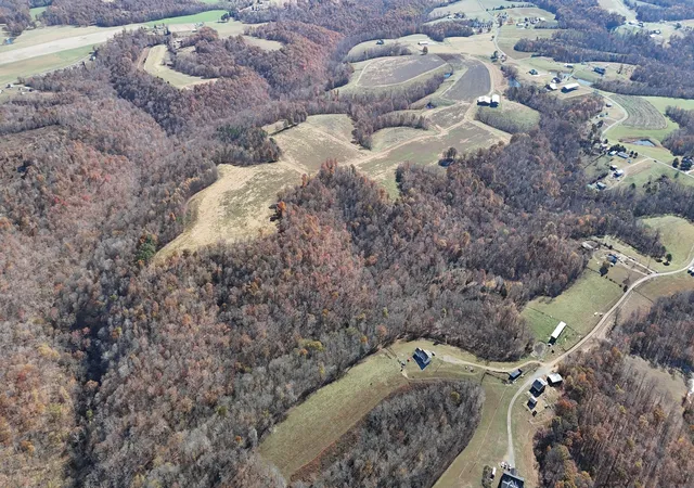 5th image of 1911 Smalling Rd, Lafayette, TN 37083 | MLS# 3048062