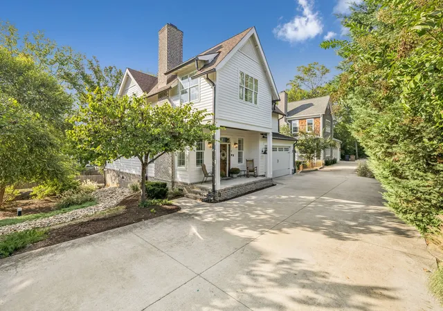 1st image of 3304c Hobbs Rd, Nashville, TN 37215 | MLS# 3057187