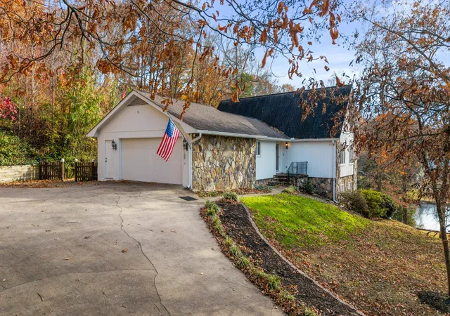 Photo 3 of Single family home for sale at 2270 Tennessee Nursery Rd Nw, Cleveland, TN 37311 | MLS# 3216506 | Listing updated on 2026-09-14